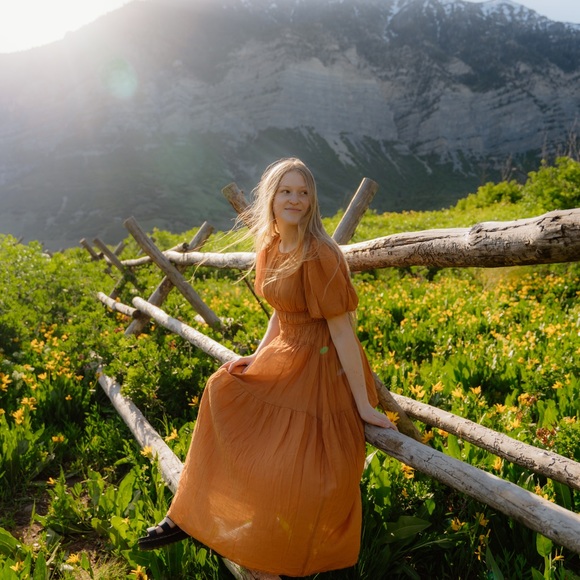 Meet your Posher, Blayre - Picture 3 of 5